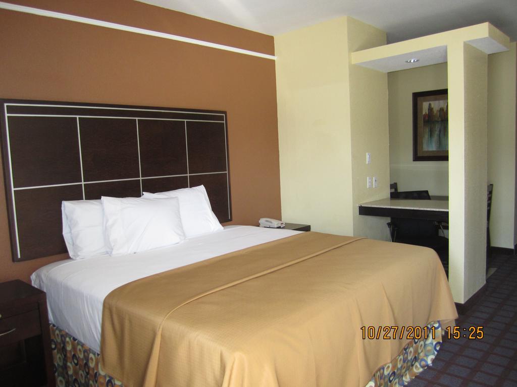 Highlands Suites Екстериор снимка