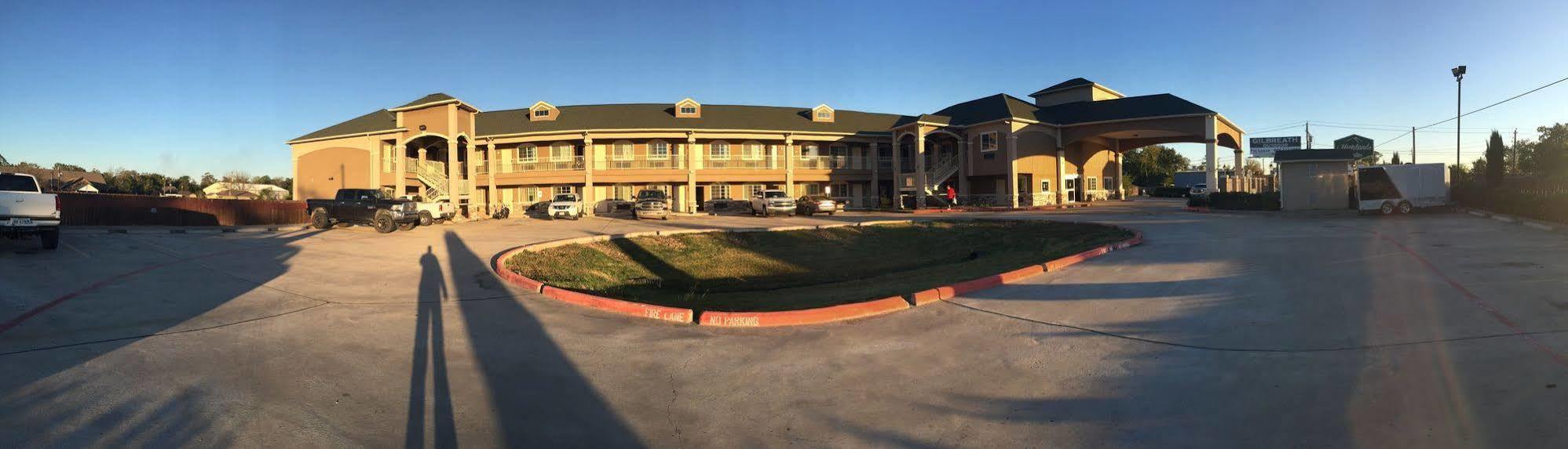 Highlands Suites Екстериор снимка